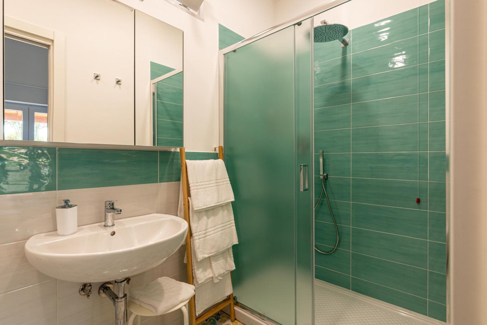 Hotel Villa Sirena Sant'Angelo  Екстериор снимка